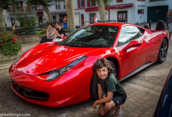 Kasm with his dream car, Ferrari 458 Italia