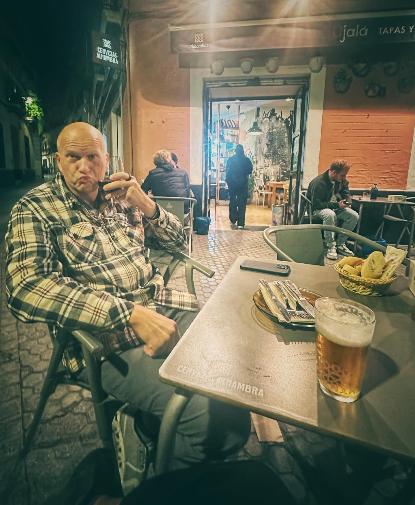 465074858_18467168695050588_54